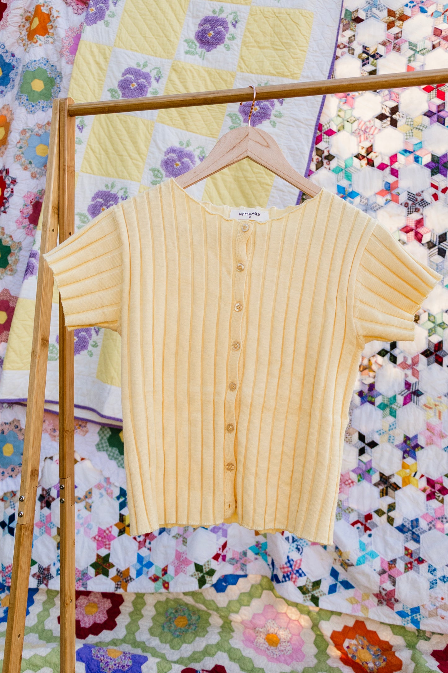 Ribbed Short Sleeve Buttoned Top