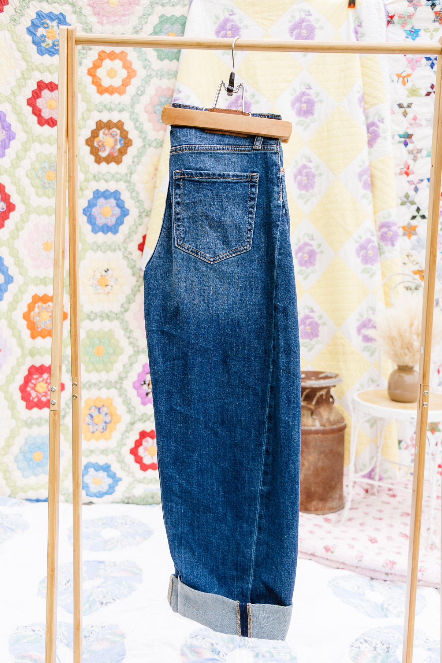 Relaxed Tapered Dark Wash Barrel Jeans